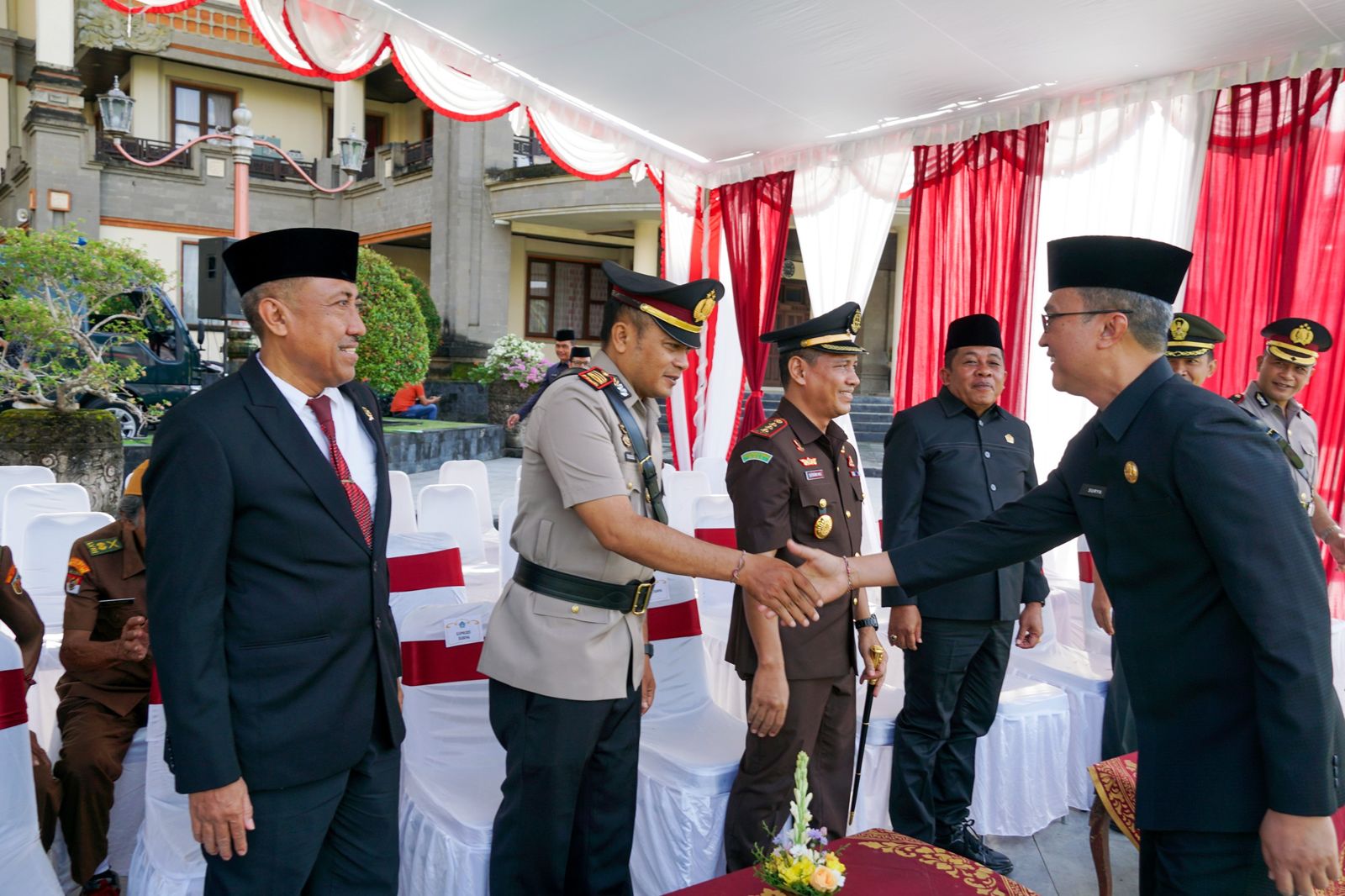 podiumnews.com-Badung Mengurai Makna Bangkit dari Perut Lapar